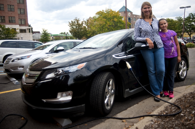 09202012_Chevy-Volt-Vicki-Ringold.JPG