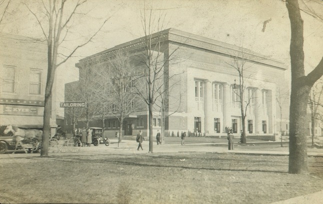 Thumbnail image for hill_auditorium_1.jpg