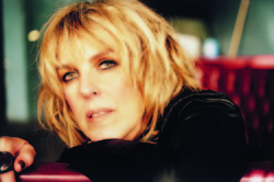 Lucinda_Williams3_credit_Danny_Clinch.jpg