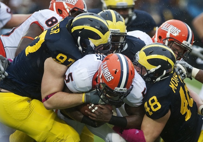 um-football-illinois-tackle.jpg