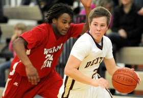 dexter-basketball-brandon-bellottie.JPG