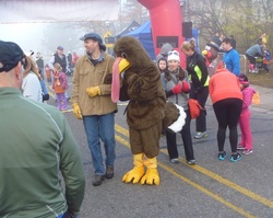 turkey-trot-mascot.jpg