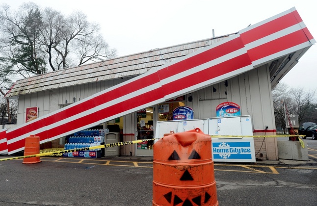 circle_k_sign_down.jpg