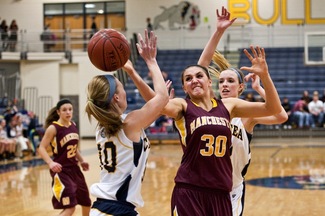 manchester-girls-basketball-mckenna-erkfitz.JPG