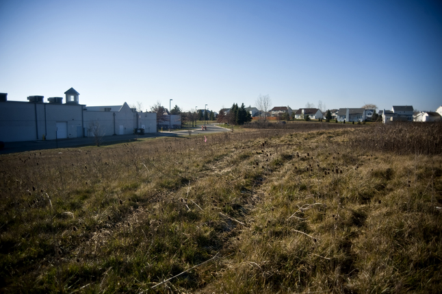 oak_valley_apartments_land_oak_valley_centre.jpg