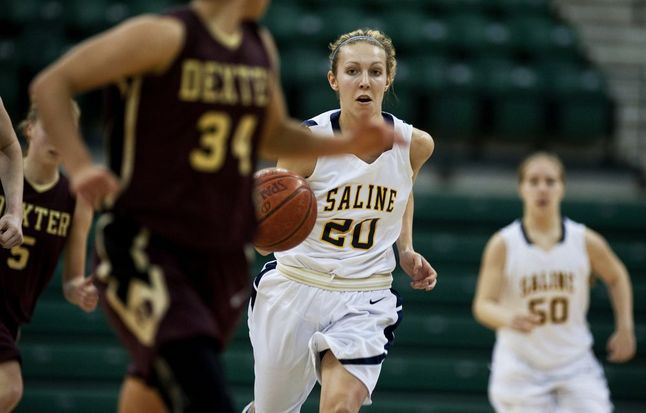 amanda-zylstra-saline-basketball.jpeg