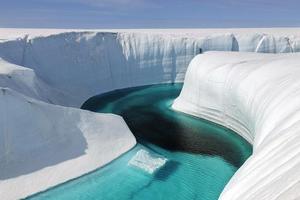 chasing-ice.jpg