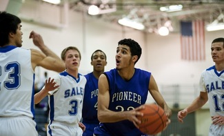 jibreel-hussein-2012-pioneer-boys-basketball.JPG