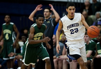 jibreel-hussein-pioneer-basketball-2013.JPG