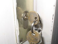 keys-in-lock.jpg