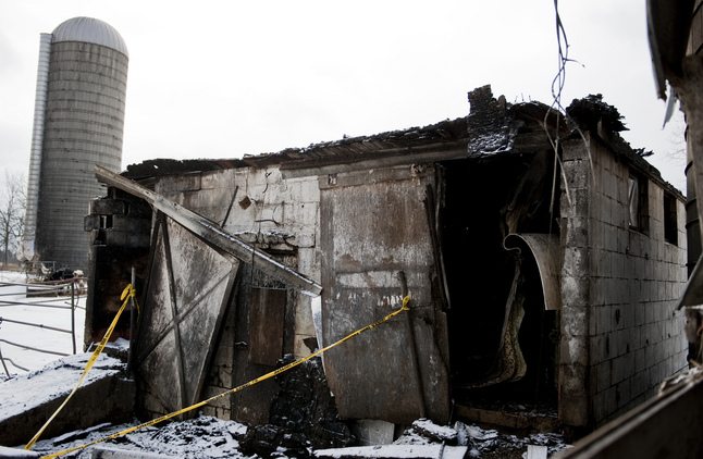 02192013_NEWS_MilkBarnFire_DJB_0043.jpg