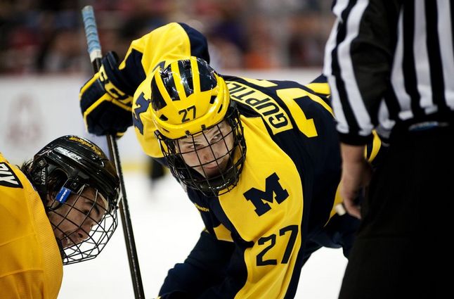 alex-guptill-michigan-tech-faceoff.JPG