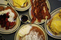Thumbnail image for 031213_ENT_Breakfast_MRM_02.jpg