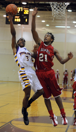 121710_YPSI_V_WILLOW_RUN_BK.JPG