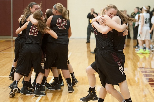 dexter-girls-basketball-celebration031213.JPG