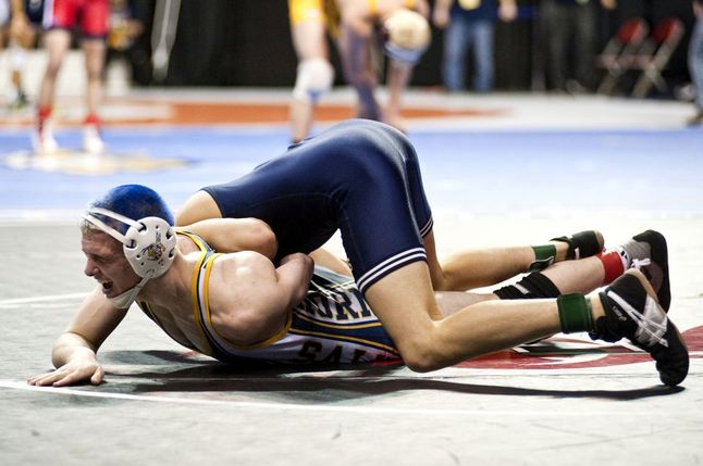 nate-osullivan-wrestle-saline-win.JPG