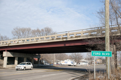 041513_FORD-BLVD-BRIDGE.jpg