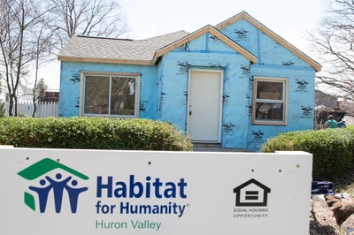 042713_Habitat_for_Humanity_CS-2.jpg