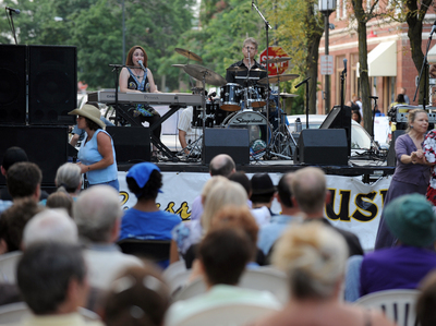 073010_CROSSROADS_MUSIC_YPS.JPG