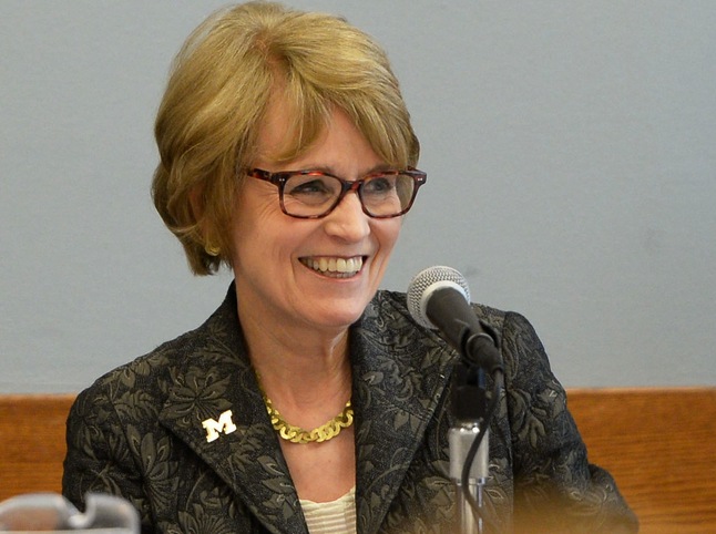 Mary_Sue_Coleman_041813.jpg