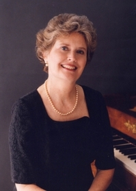 Penelope_Crawford2_1_215_299.jpg