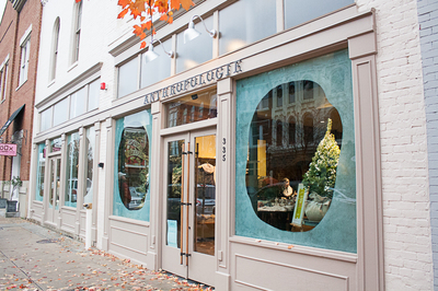 anthropologie_exterior.jpg