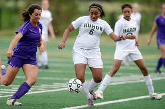 huron-girls-soccer-053112.JPG