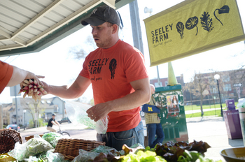 053013_Farmers-Market2.JPG