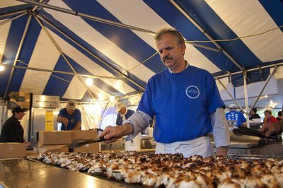 060112_ENT_GREEKFESTIVAL_JM.JPG