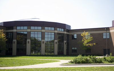 Willow-Run-high-school.jpg