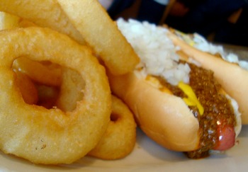 uptownconeyandonionrings.jpg