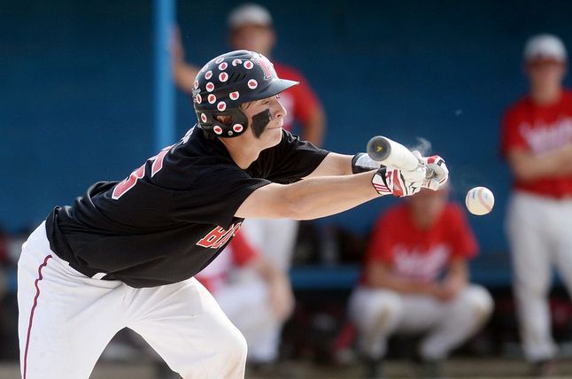 milan-baseball-bunt-single.JPG