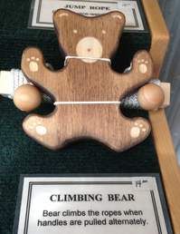 climbingbear.png