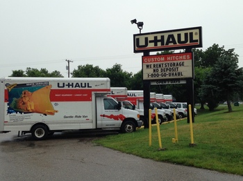 uhaul_state_street.JPG