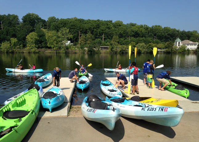 Argo_Canoe_Livery_082913_RJS_001.jpg