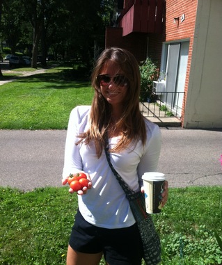 lizzy_alfs_tomatoes.jpg