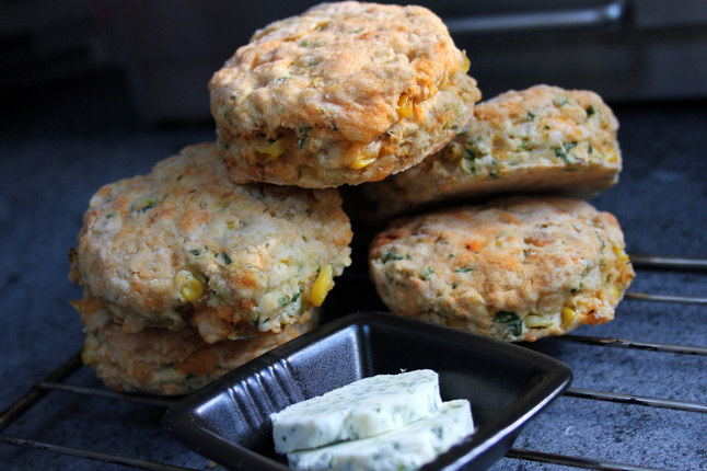 Mexican_street_corn_biscuits.jpg