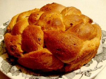 Thumbnail image for wholewheatholidaychallah.jpg