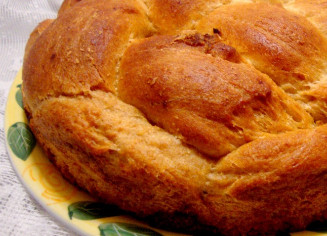 wholewheatholidaychallah2.jpg