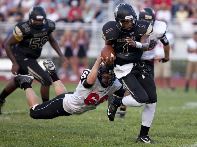 083013_SPT_Ypsilanti_Milan_Football_PR11_fullsize.jpeg