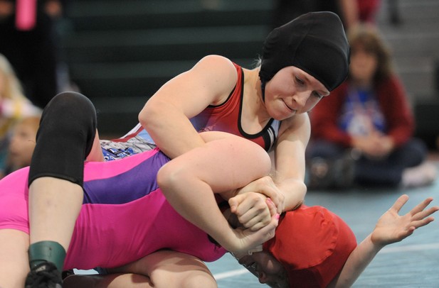Girls Wrestling picture