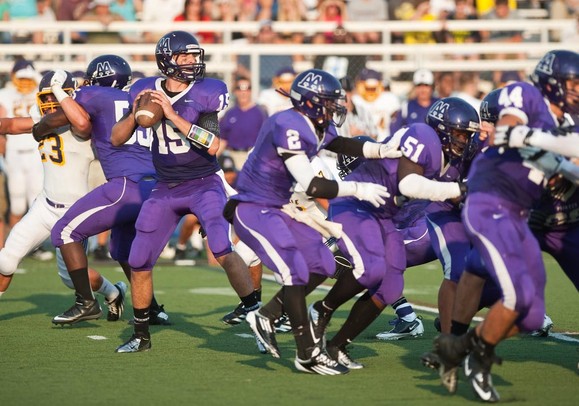 defense-steals-the-show-from-star-quarterback-shane-morris-as-warren-de