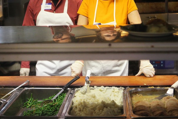 Original Cottage Inn serves up free Thanksgiving dinner ...