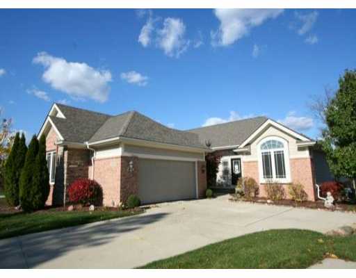 2236 Old Falls Dr Pittsfield