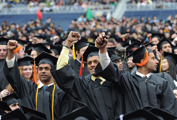 4 000 Seniors Withstand Cold At University Of Michigan Graduation