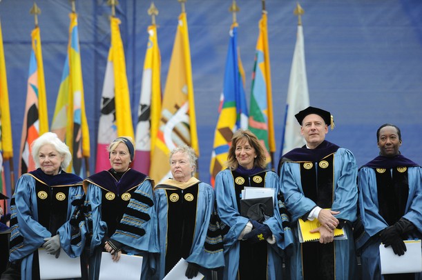 4 000 Seniors Withstand Cold At University Of Michigan Graduation