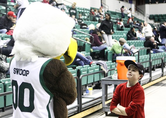 Images from the Eastern Michigan basketball team's win over Rochester ...